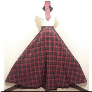 Tom Barra Collection Plaid Skirt